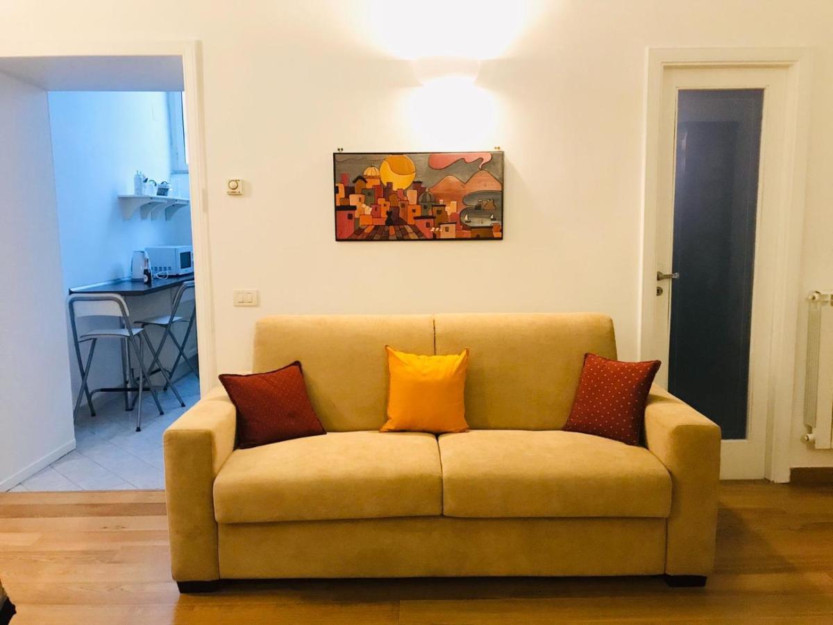 Suite Marì Napoli Esterno foto